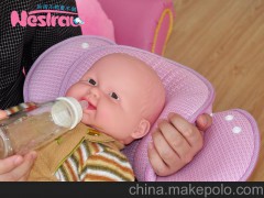 婴儿枕头动态——优惠的初生婴儿枕头，三井科技巢生供应